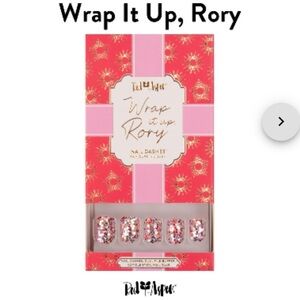 NWT Red Aspen Wrap It Up, Rory Short Square Dashes